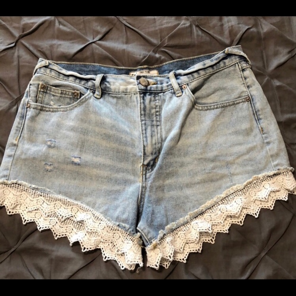 Free people denim shorts with lace trim size 27